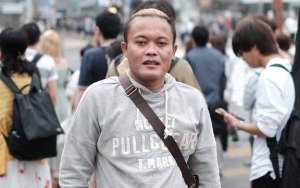Sule Jadi Saksi Wanita Cantik Ini Pindah Keyakinan ke Agama Islam, Ngode Calon Istri Baru?