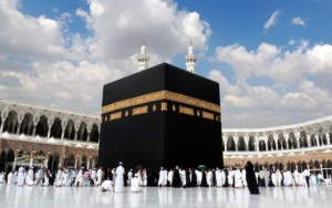 'Pintu' Umrah Dibuka Lagi, Pemerintah RI Tunggu Pengumuman Dari Arab Saudi