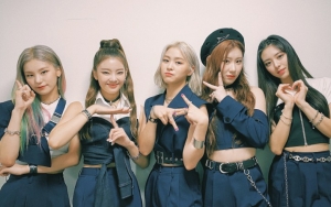 ITZY Akui Ingin Bawa Pulang Aksesoris-Aksesoris Ini yang Mereka Pakai di MV dan Saat Manggung