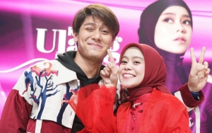 Ketawa Lepas Rizky Billar Saat Bareng Lesty Jadi Sorotan, Bahagianya Nular Banget