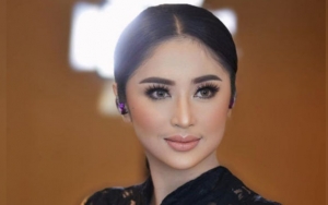 Jadi Si Bungsu, Dewi Persik Ogah Dianggap Anak Kecil Karena Alasan Ini