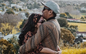 Mutia Ayu Bicara Soal Menikah Beda Agama, Ngaku Sempat Abaikan Chat Alm Glenn Fredly