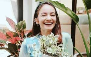 Enzy Storia Ungkap Cerita Soal Gejala Awal Tahu Punya Penyakit Autoimun
