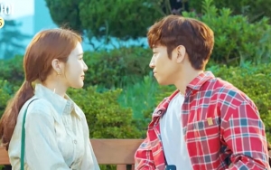 Yoo In Na Seksi Dibonceng Eric di 'The Spy Who Loved Me', Tim Produksi Ungkap Ada Plot Twist Menarik