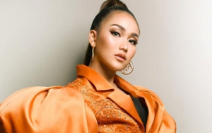 Ayu Ting Ting Diisukan Isolasi Akibat Derita COVID-19, ART Hingga Tetangga Bongkar Fakta Mengejutkan
