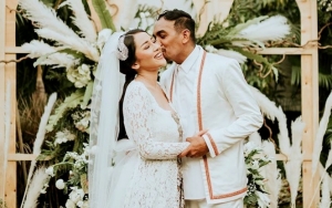 Peringati Hari Ulang Tahun Glenn Fredly, Mutia Ayu Tulis Puisi Menyentuh