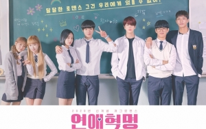 Park Jihoon Cs Mengeluh Hadapi Panas Terik di Lokasi Syuting 'Love Revolution'