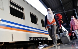 Pembatasan Corona Mulai Dilonggarkan, Penumpang Pesawat dan KA Meningkat Selama Agustus 2020