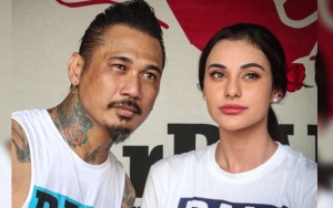 Jerinx Beri Penjelasan Soal Video Ciuman dengan Istri di Mobil Tahanan, Minta Tak Dihakimi