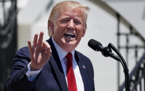 Kena Corona, Donald Trump Diberi Eksperimen Koktail Antibodi Poliklonal