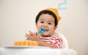 Perlu Dilakukan Sejak Dini, Ini 7 Tips Jaga Kesehatan Gigi Anak Agar Tetap Indah Hingga Dewasa
