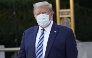Trump Ngotot Lanjutkan Kampanye Pilpres Meski Belum Pulih dari COVID-19