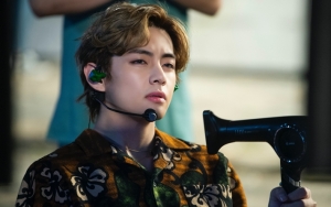 V BTS Tebar Foto Ganteng Bergaya CEO, Visual Tanpa Cacat Tuai Decak Kagum
