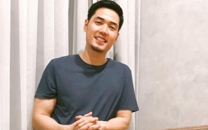Rizky Kinos Diprotes Karena Kenakan Kaos Oblong dan Tak Pakai Peci Saat Salat