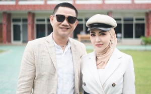 Bella Shofie Makin Religius dan Go International di Dunia Fashion, Sikap Suami Tuai Pujian