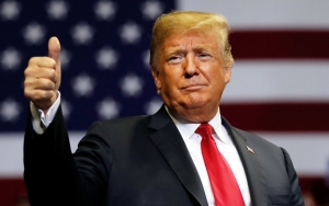 Belum Pulih dari COVID-19, Trump Bakal Tetap Gelar Kampanye di Florida Akhir Pekan