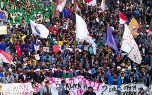 Satgas Penanganan COVID-19 Ungkap Hasil Tes Beberapa Pendemo Tolak UU Cipta Kerja Ada Yang Positif