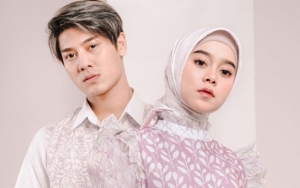 Setia Menemani di RS, Lesty Kejora Genggam Tangan Rizky Billar Sukses Bikin Baper