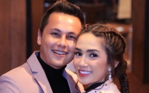 Andhika Pratama Bongkar Momen Ciuman Pertama dengan Ussy Sulistiawaty, Sampai Ngumpet-ngumpet