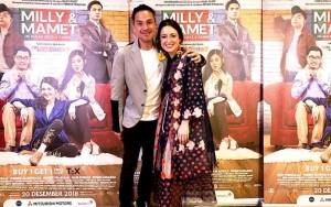 Jarang Umbar Kemesraan, Momen Julie Estelle Gandeng Mesra Pembalap David Tjiptobiantoro Jadi Sorotan