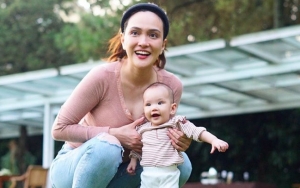  Shandy Aulia Kena Protes Gara-Gara 'Paksa' Sang Buah Hati Jalan Pakai Alat Ini, Ramai Dibela?