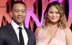 BBMA 2020: Penampilan Spesial John Legend Nyanyikan 'Never Break' Persembahan Untuk Sang Istri