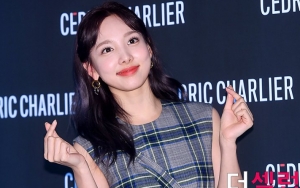 Nayeon Twice Pemotretan Usung Style Ala Pekerja Kantoran Tuai Pujian Selangit