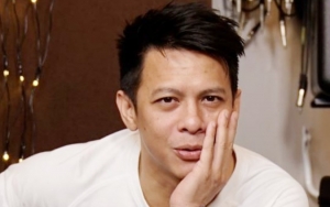 Terlalu Tampan, Ariel NOAH Dipuji Berkharisma Saat Kepergok Merokok