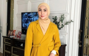 Pamer Pose SWAG, Fenita Arie Curhat Susahnya Jadi Ibu Rumah Tangga Di Masa Pandemi