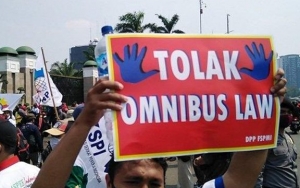 Tolak UU Ciptaker, Ribuan Buruh dan Mahasiswa Bakal 'Geruduk' Istana di Momen 1 Tahun Jokowi-Ma'ruf