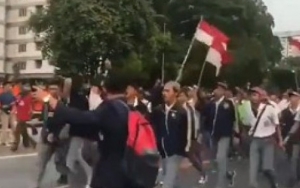 Diduga Provokasi Kericuhan Saat Demo UU Ciptaker, Admin STM Se-Jabodetabek Ditangkap Polisi
