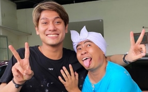 Pamer Foto Dirangkul Rizky Billar, Arif Muhammad 'Mak Beti' Diwanti-wanti Soal Fans Leslar