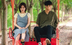 Terlibat Cinta Terlarang di 'When I Was The Prettiest', Begini Hubungan Asli Ji Soo - Lim Soo Hyang