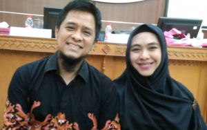 Oki Setiana Dewi Raih Gelar Doktor Saat Hamil Anak Keempat, Suami Bocorkan Perjuangan Beratnya