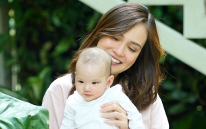 Shandy Aulia Pamer Baby Claire Sudah Tumbuh Gigi, Kaget Sering Dijahili Saat Menyusu
