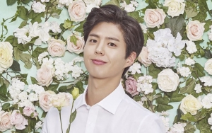 Park Bo Gum Dikritik Promosi Proyek Pribadi di Konser Angkatan Laut