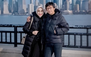 Andre Taulany Berkabung, Sambangi Makam Ayah Mertuanya dan Panjatkan Doa Ini
