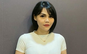 Katty Butterfly Tampil Cantik Berhijab, Netizen Desak Hapus Foto Seksi