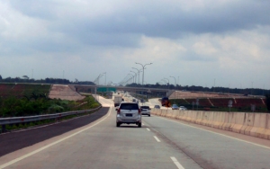 Sudah Ada Trans Sumatera, Industri Manufaktur di Jawa Barat Bakal Relokasi?