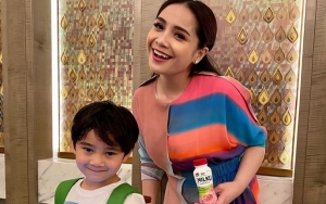 Aksi Rafathar VS Nagita Slavina 'Rebutan Kekuasaan' Bikin Ngakak, Siapa yang Menang?