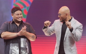 Deddy Corbuzier Rempong Banget Saat Dirias Pakai Eye Shadow, Ivan Gunawan: Cute Yah Dia!