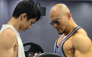 Azka Nekat Adu Panco Dengan Deddy Corbuzier, Aksinya Justru Picu Gelak Tawa