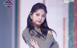 Tzuyu TWICE Banjir Pujian Usai Tunjukkan Kecintaan pada Binatang