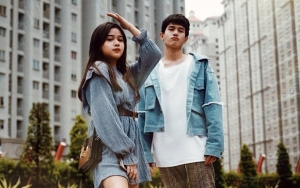 Begini Reaksi Julian Jacob Saat Brisia Jodie Disebut Kena Teror Mistis Karena Berpacaran Dengannya