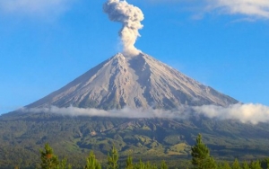 Status Gunung Merapi Naik Jadi Siaga, BPPKTG: Aktivitas Vulkanik Bisa Berlanjut ke Erupsi