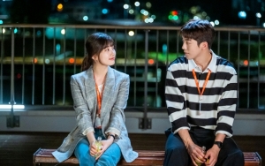 Suzy dan Nam Joo Hyuk Ciuman Hot di 'Start Up', Rating Cetak Rekor
