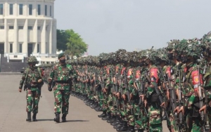Selain Dipecat, Prajuri TNI AD LGBT Ini Dihukum Penjara 8 Bulan