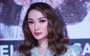 Zaskia Gotik Tampil Cantik Pasca Melahirkan, Akhirnya Terungkap Jenis Kelamin Dan Nama Anaknya