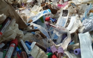 Bercampur Sampah Lain, KPK Sebut Pengolahan Limbah Medis DKI Tak Sesuai Standar
