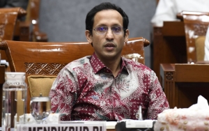 Nadiem Bagi-bagi Laptop Dukung Program PJJ, Dapat 'Sentilan' Dari DPR Soal Ini